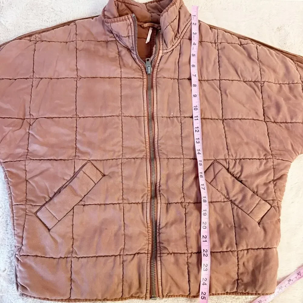 FREE PEOPLE Dolman Quilted Knit Jacket in Color Champagne Diamonds Size XS